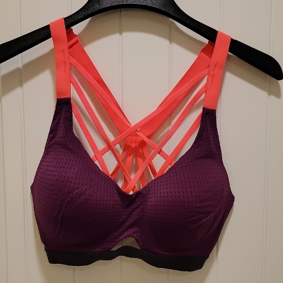 Victoria's Secret Other - Victoria Sport Strappy Racer Back Sports Bra Size 32DD